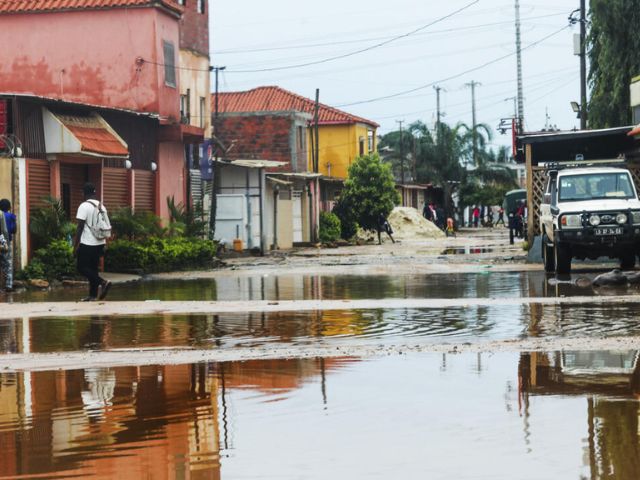 epoca chuvosa angola